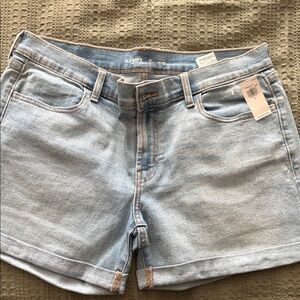Old Navy Light Wash Denim Roll-Hem Shorts - Women's